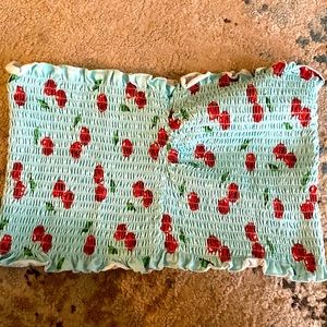 Cute ruffled cherry tube top😍